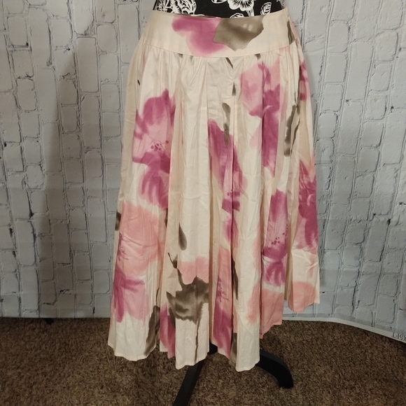 PETER Nygard Pink Floral Skirt Size 6 - Picture 1 of 4